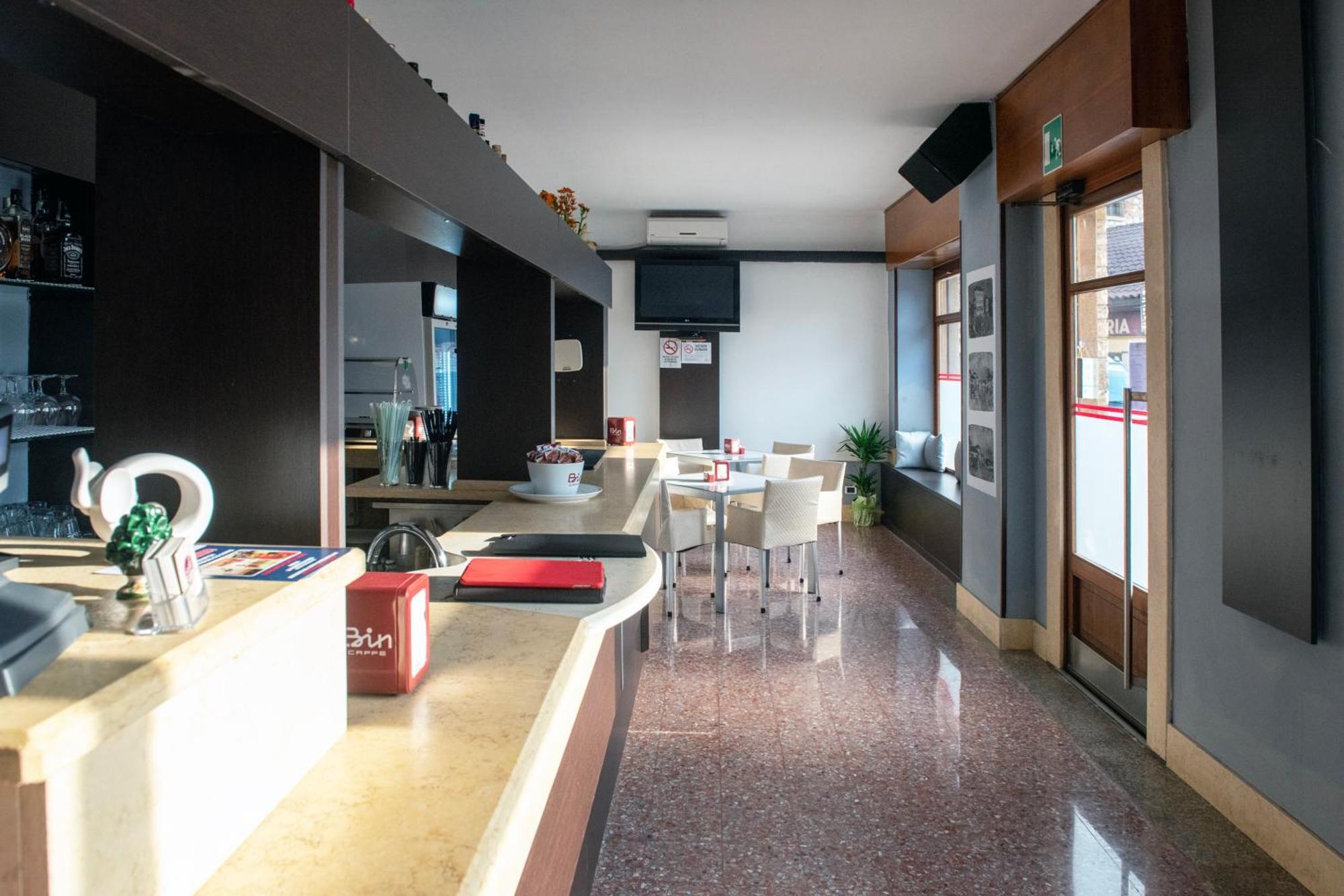 Albergo Alla Cesa Feltre Exterior foto